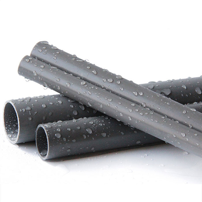 Tuyaux en plastique adhésifs DN20 - DN630 tuyau de drainage de PVC d'approvisionnement en eau du gris UPVC