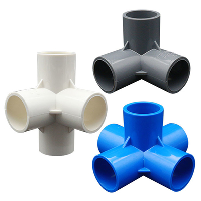 Joint en plastique à angle droit à quatre voies tridimensionnel de garnitures de tuyau de drainage de PVC